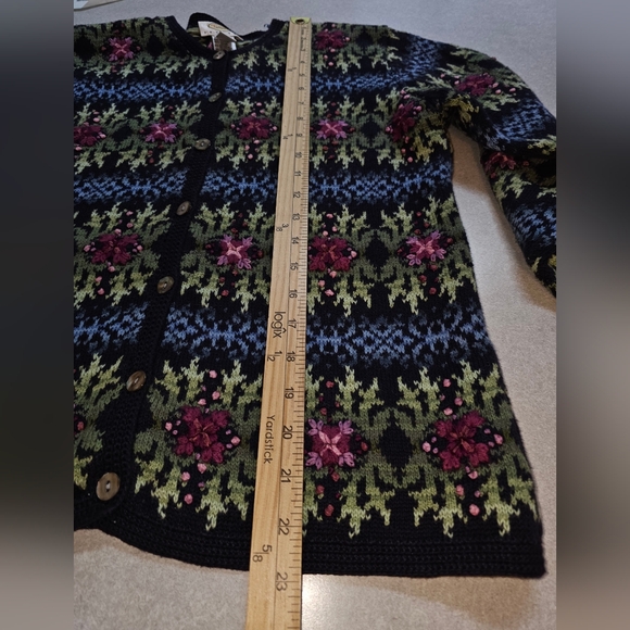 Vintage Talbots Navy Floral Knot Cardigan Sweater, Size SP - Picture 10 of 11
